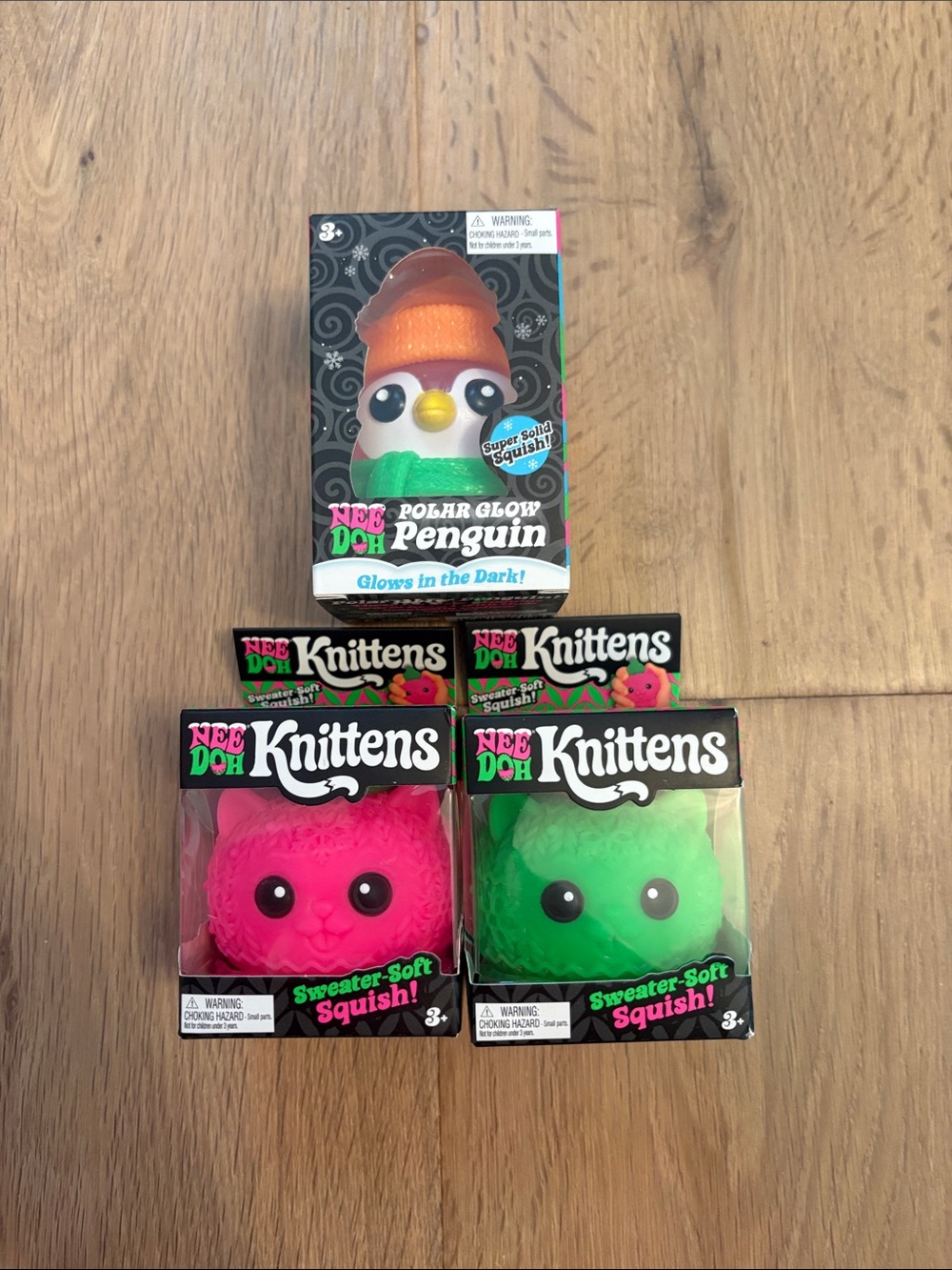 NeeDoh Knittens Sweater-Soft Squish! Plush Toy - Pink & Green (NeeDoh) TRADES